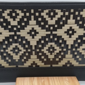 Halo flower wallet by Dusun Sook