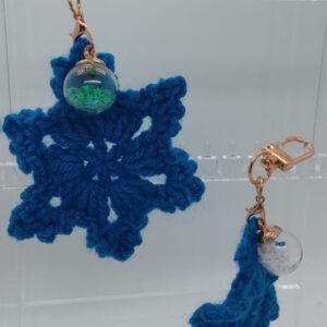 Snowflakes (Dark Blue)