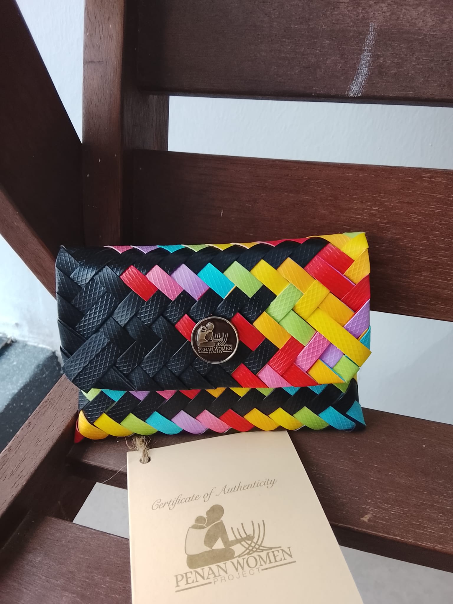 Colourful Wallet by the Penan Women Project