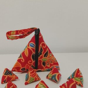 Red Batik with 7 Batu seremban! (Malaysian's Tabas - Spanish/Jacks - English)