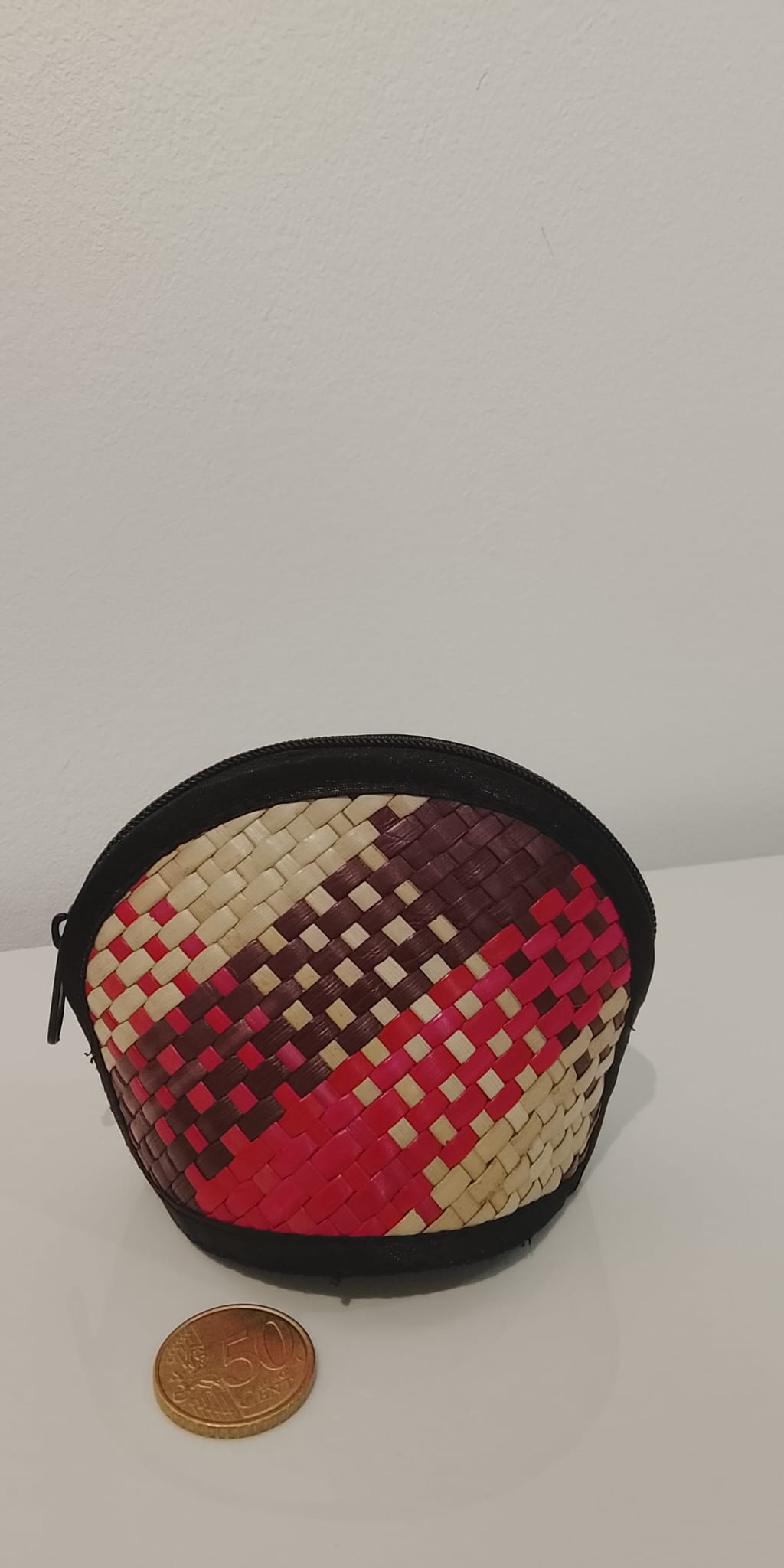 Pandan coin purse (red and brown)