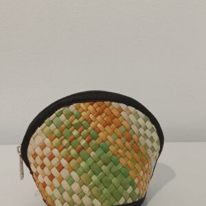 Pandan coin purse (green and yellow)