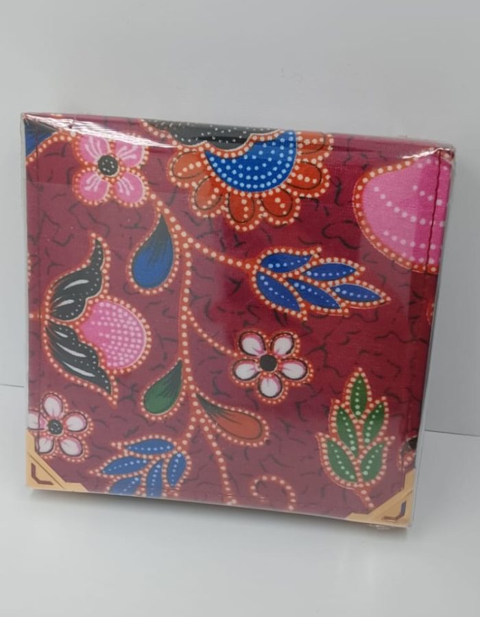 Batik memopad – Maroon Bigger Flower Patterns