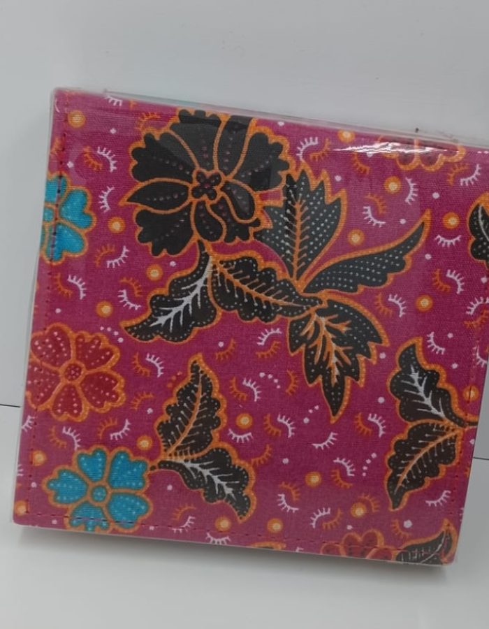 Batik memopad – Maroon