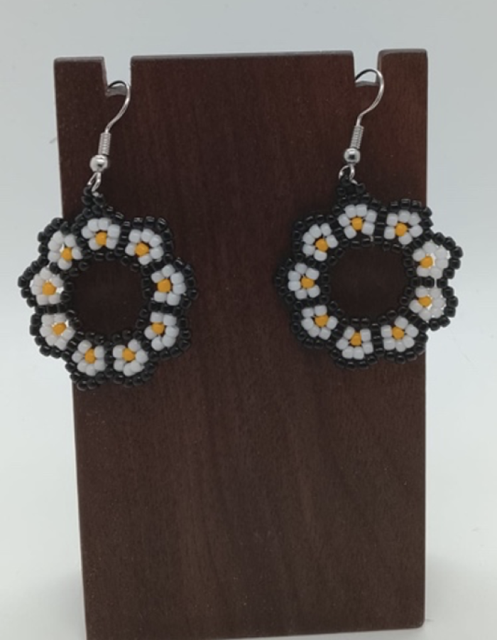 Orchard Daisy Ring Earrings