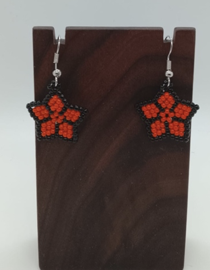 Small Star Beaded Earrings (Outer Black, Inner Orange)