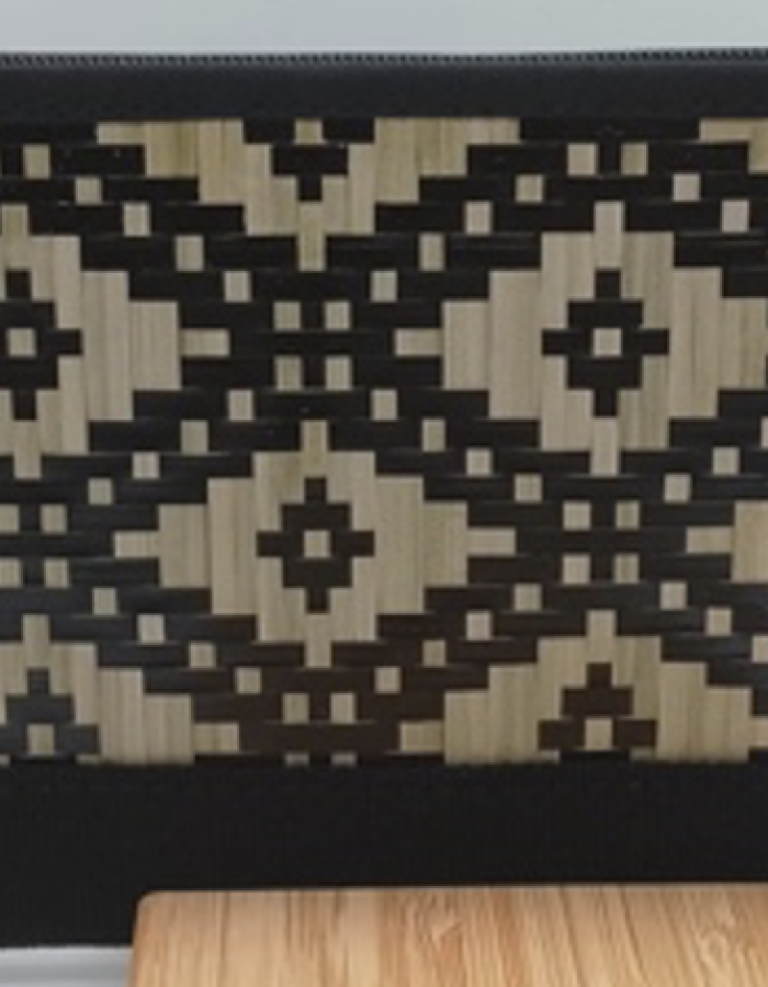 Crossing the flowers wallet by Dusun Sook