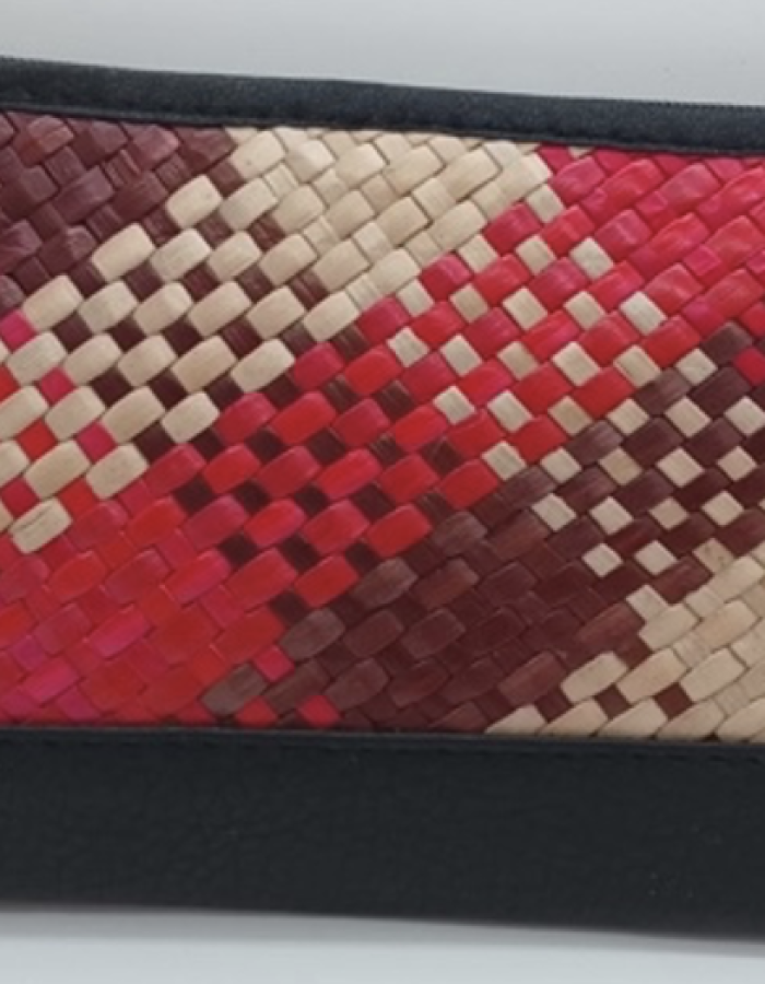 Pandan wallets (red)