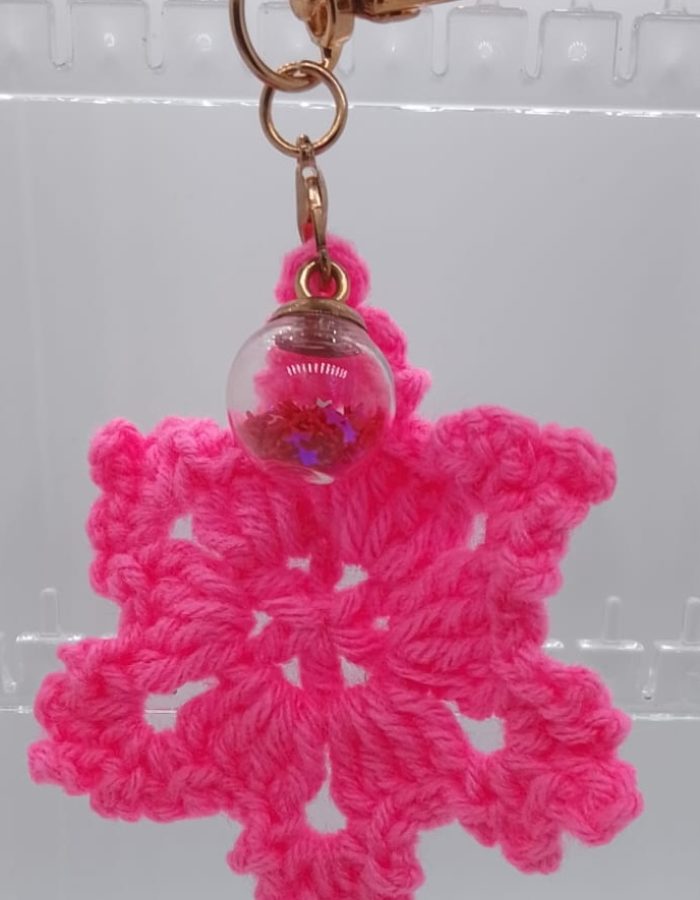 Snowflakes (Light pink)