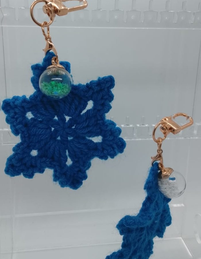 Snowflakes (Dark Blue)