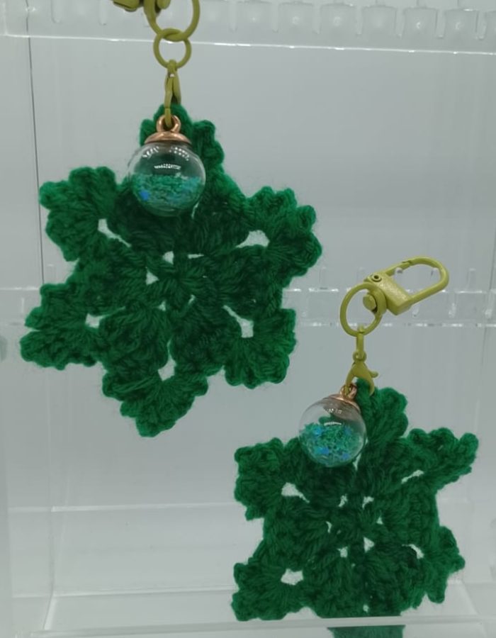 Snowflakes (Dark Green)