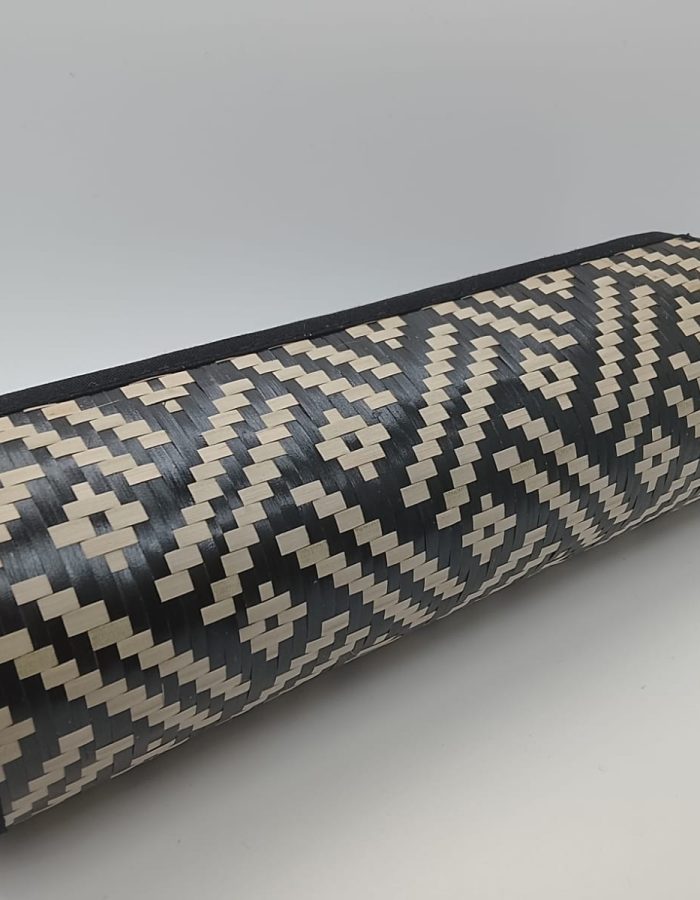 Pencil case (criss-cross)