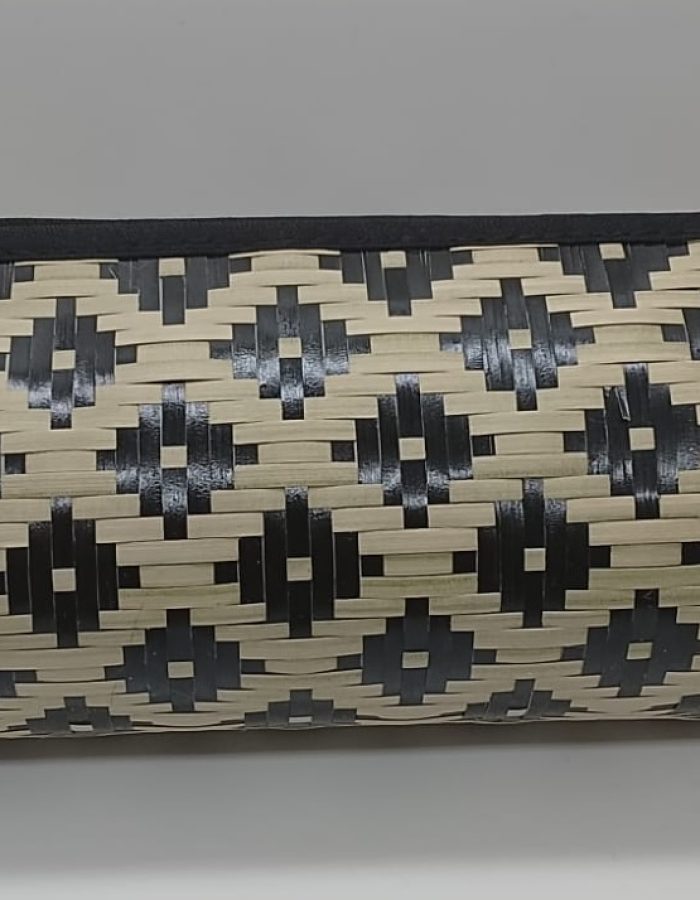 Pencil case (Geometric flowers everywhere)