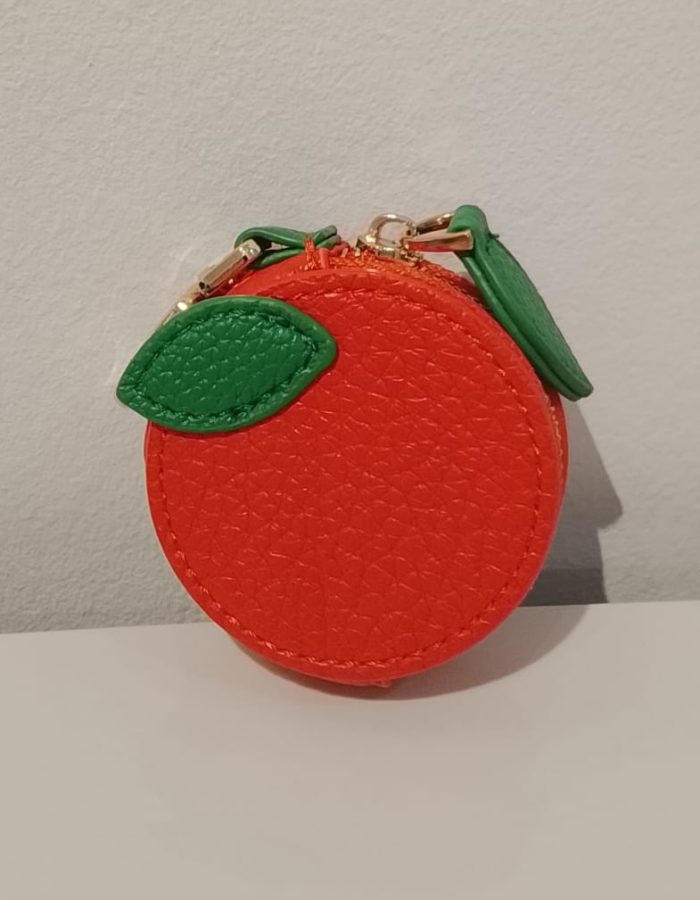 Lucky orange (6.5~cm diameter)