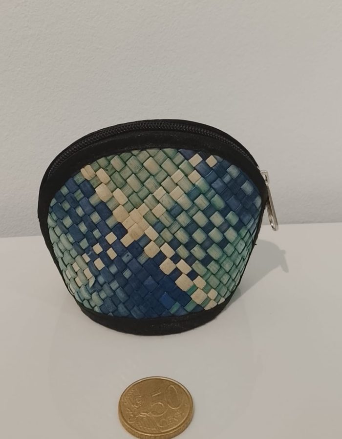Pandan coin purse (blue)